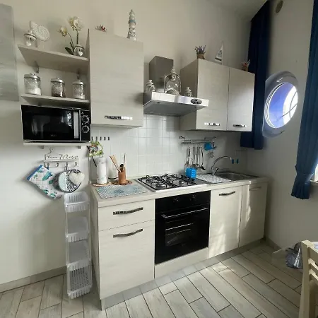 Le Tre Caravelle Apartament Nettuno
